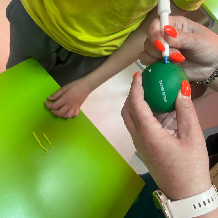 Edukacja dla zdrowia – spotkanie z pracownikami Sanepidu w naszej szkole
